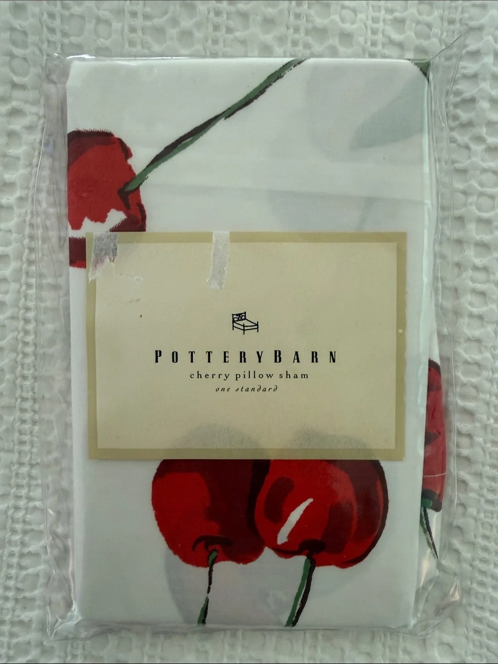 POTTERY BARN 🍒 Cherry 🍒 Twin Duvet Cover & Standard Pillow Sham Set